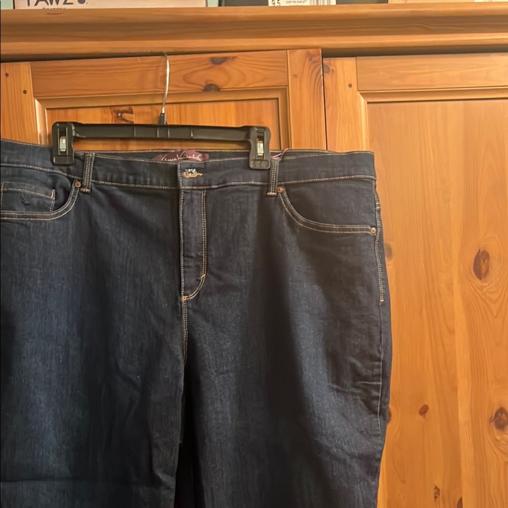 Gloria Vanderbilt Dark Blue Straight Leg Jeans